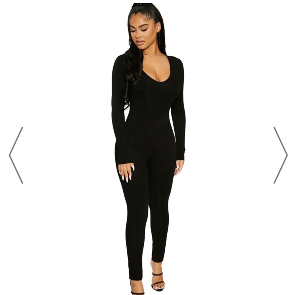 THE NW GOT ME DEEP V JUMPSUIT BLACK